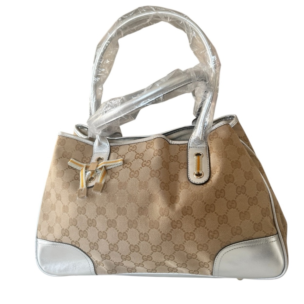 Gucci GG Canvas Princy Tote Bag - Picture 7 of 16